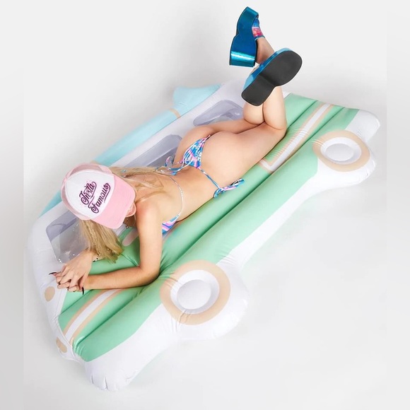 Sunnylife Luxe Lie-On Campervan Float, new in box - Picture 4 of 9